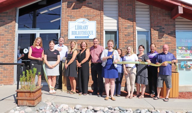 Ribbon cutting at TSPL grand opening